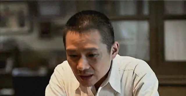《父母爱情》老丁家蹭饭细节再考：江德福特供肉票与三十年人情账本 _ 资讯配图