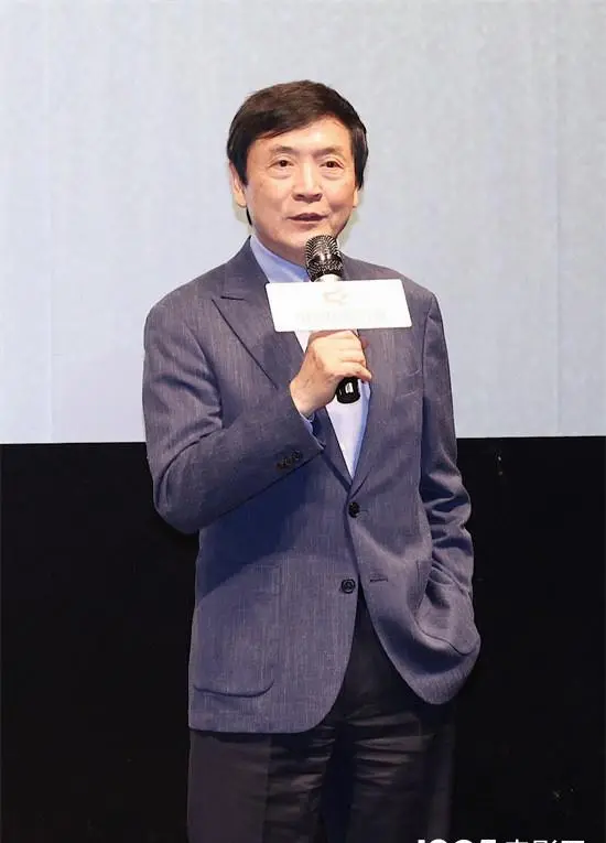 《青铜葵花》跨城同频观影启动 陈坤厚携曹文轩共释乡土叙事内核 _ 现场图